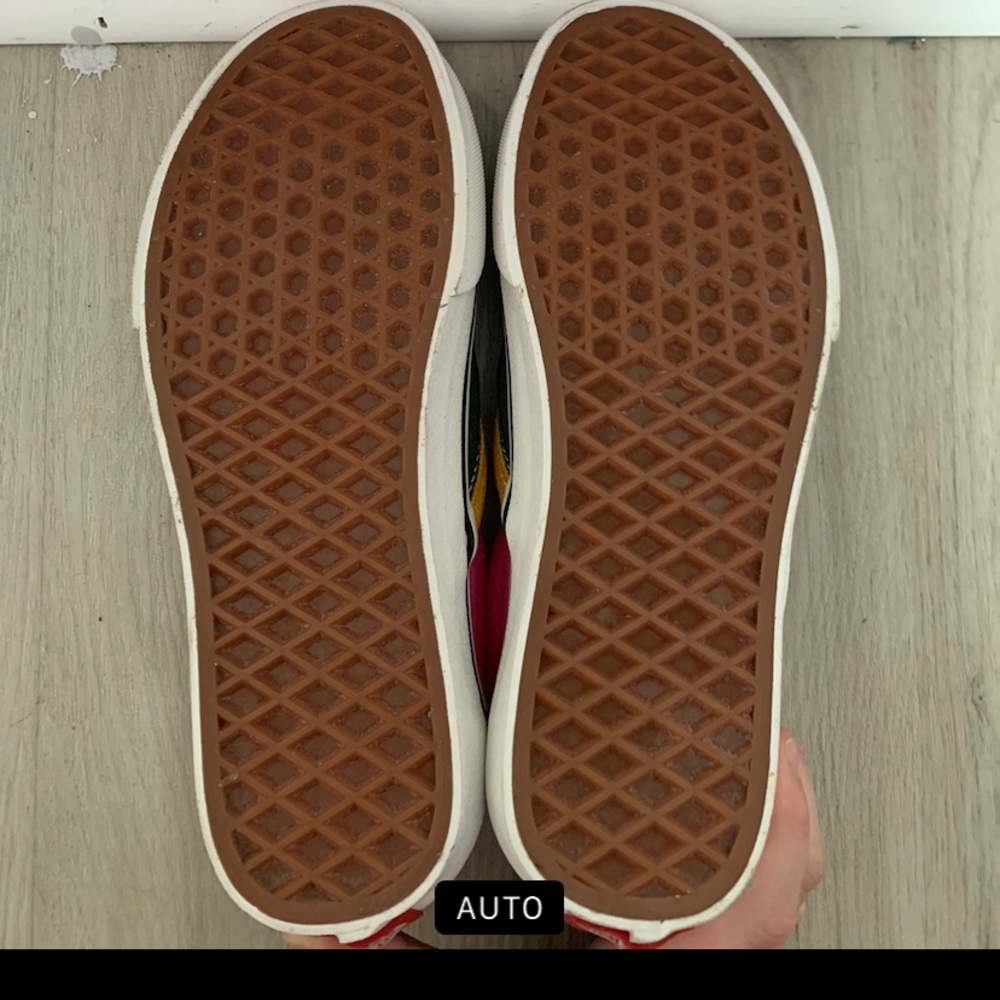Vans - Picture 8 of 8